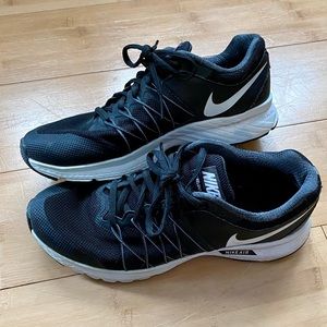 Athletic Nike athletic sneakers black and white
